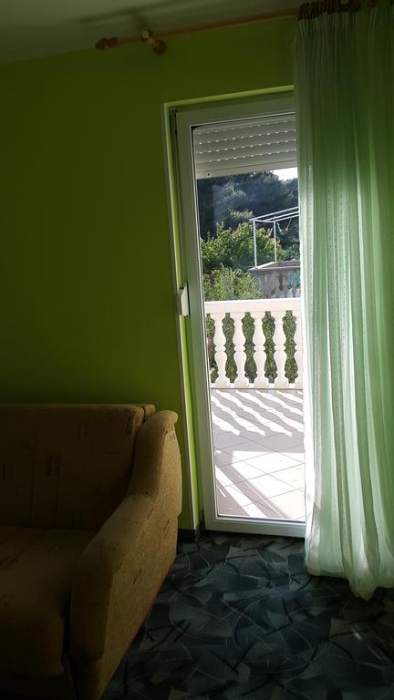 Apartment Antolkovic Pakoštane Quarto foto